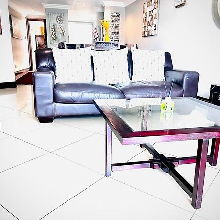 The Sails Penthouse With Private Rooftop Pool Durban Luaran gambar